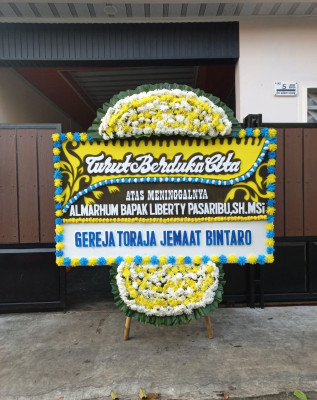 Papan Bunga Duka di Yambi